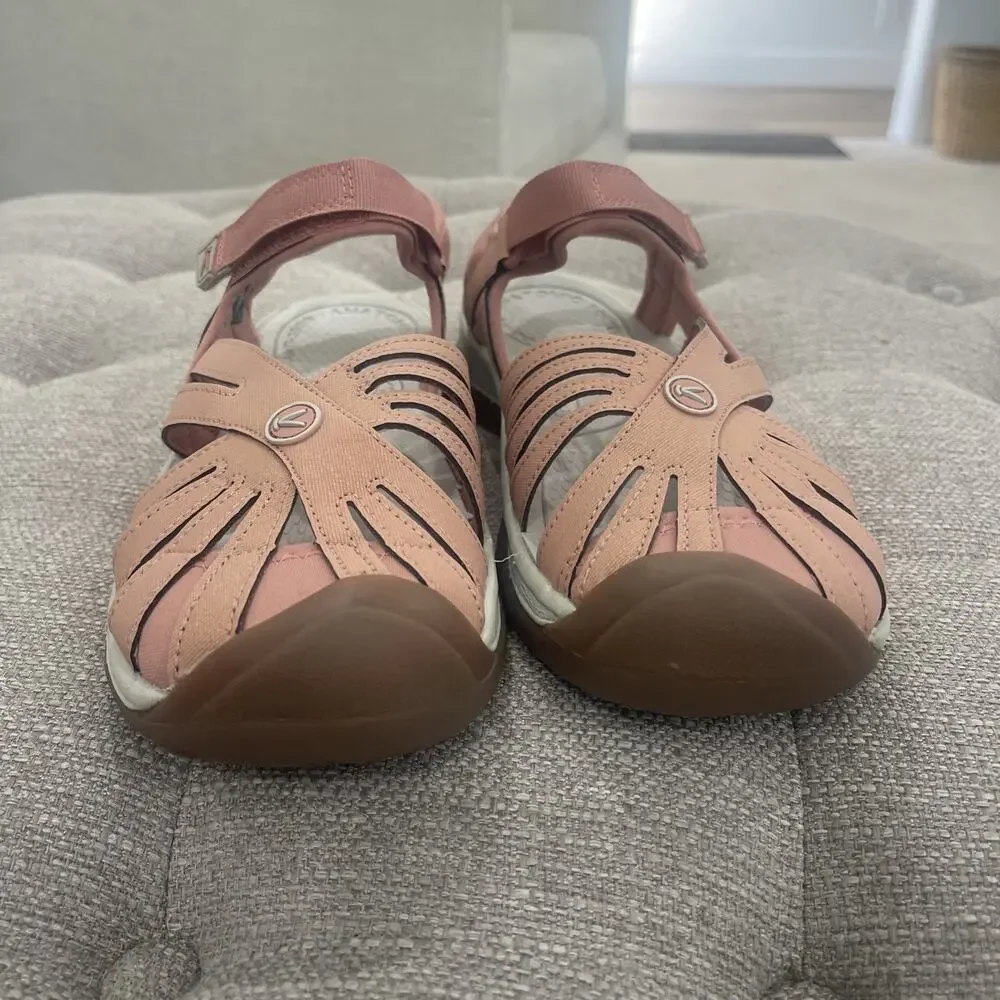 Woman Keen Sandals Size 8 Water Shoe Rose Hook And Loop Anatomical Footbed